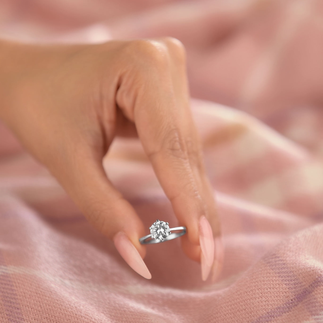 Olivia 1 ct Lab Grown Round Cut Classic 6 Prong Diamond Engagement Ring