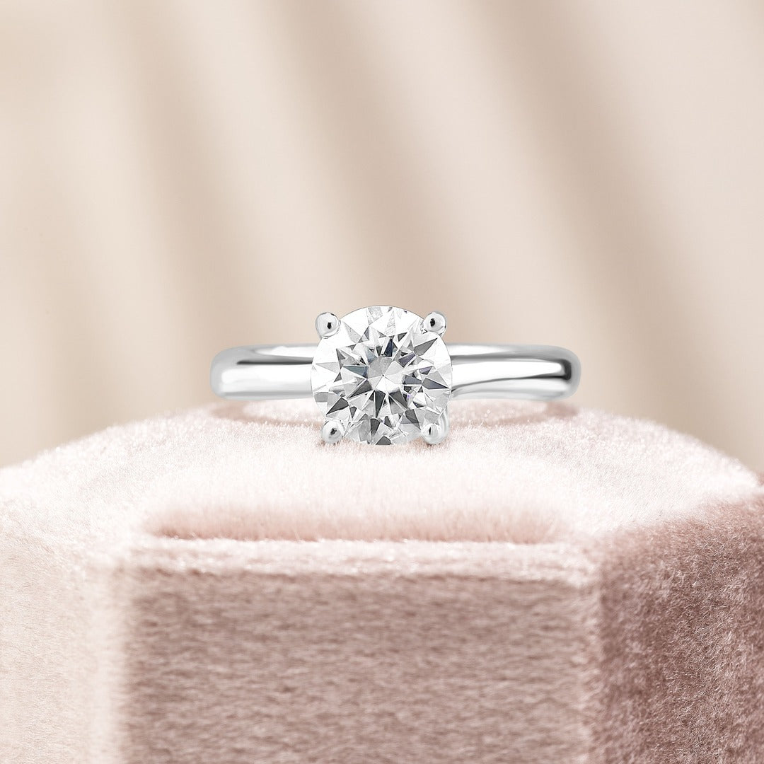 Isabella 1.5 ct Lab Grown Round Cut Classic 4 Prong Diamond Engagement Ring