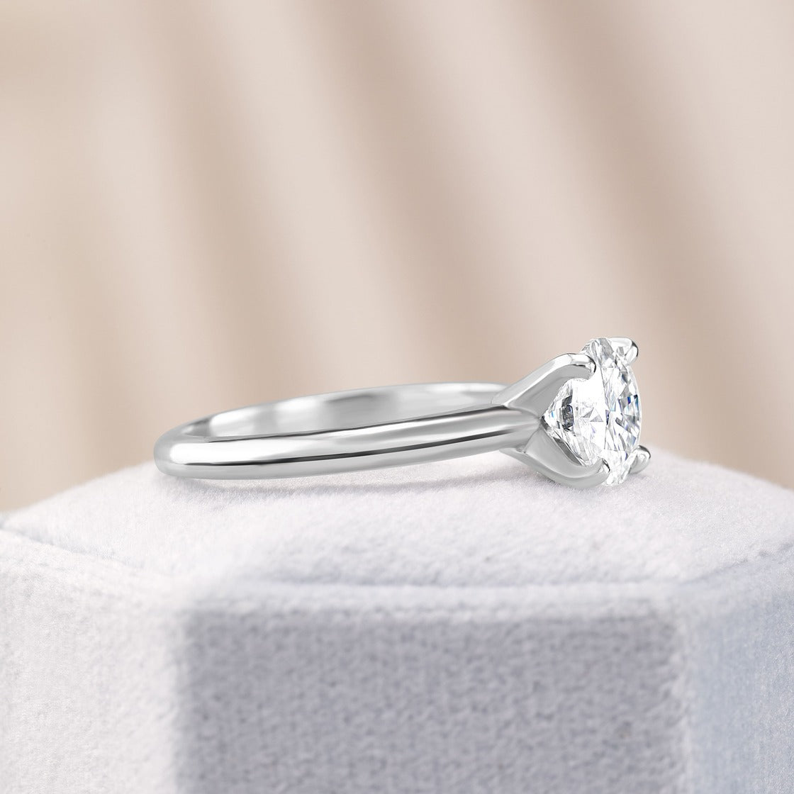 Violet 2.5 ct Lab Grown Round Cut Classic 4 Prong Diamond Engagement Ring