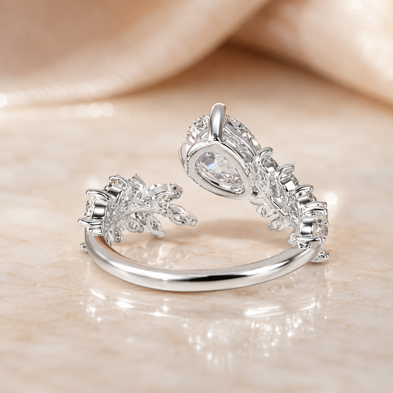 2.00 CT Sweeping Ivy Pear Lab-Grown Diamond 2PCS Bridal Set in 14K White Gold – Nature Inspired Vine Wedding Ring Design