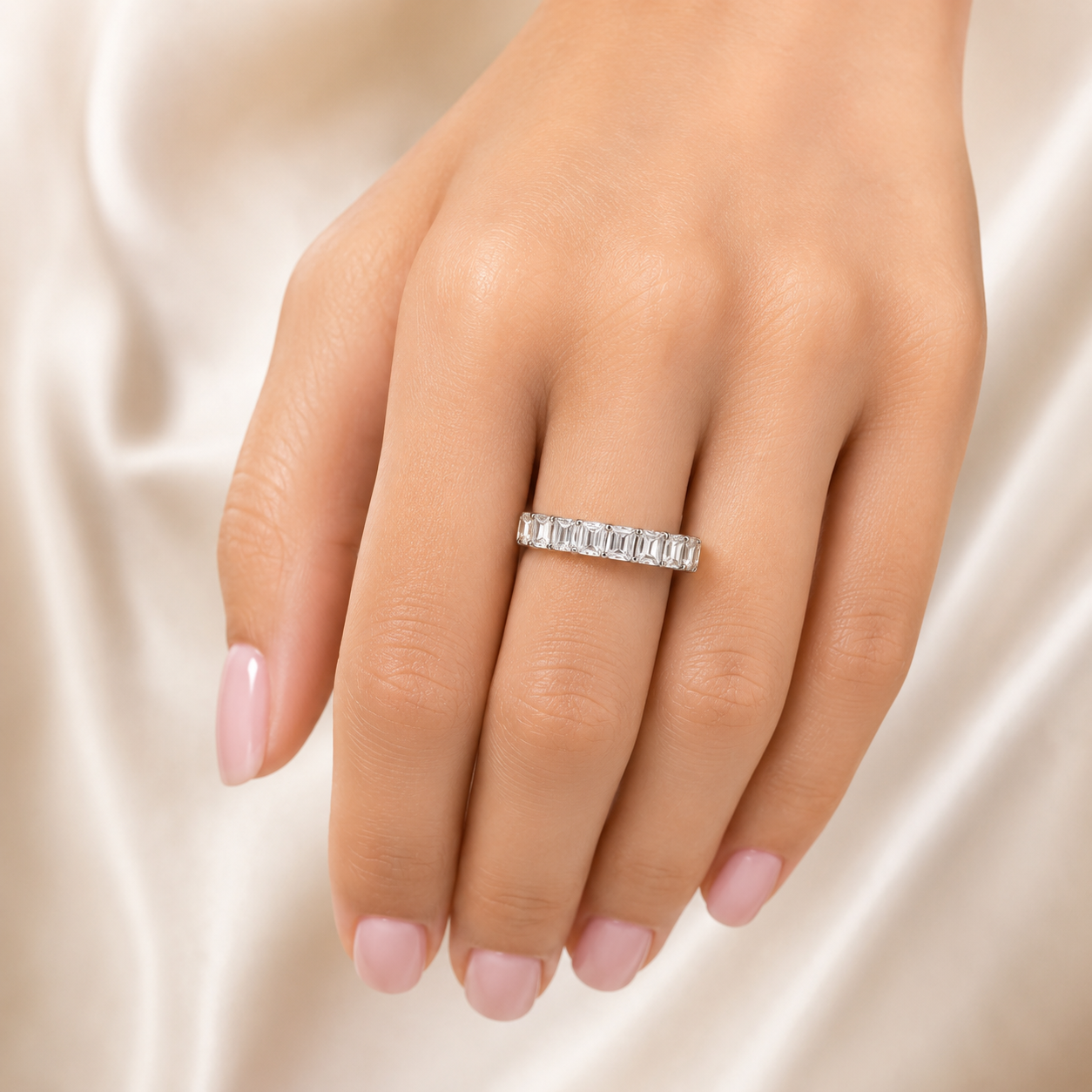 1.00 CT Lab-Grown Diamond Half Eternity Ring in 14K White Gold (D–F / VS1–VS2)