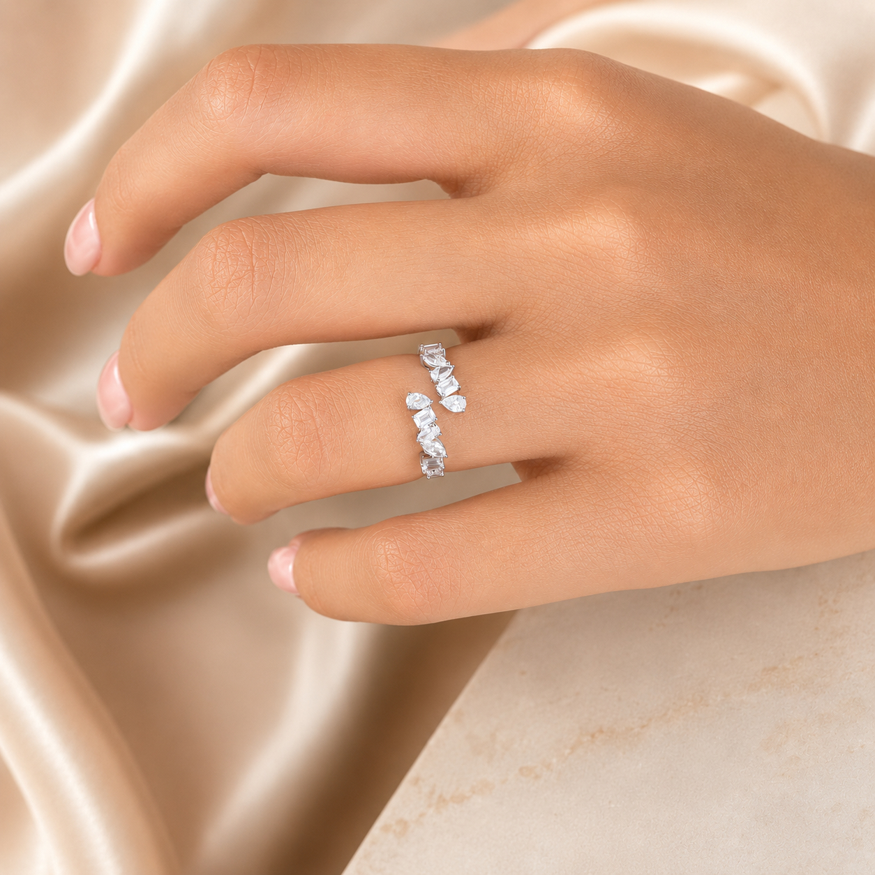 1.60 CT Lab-Grown Diamond Prong Ring in 14K White Gold (D–F / VS1–VS2)
