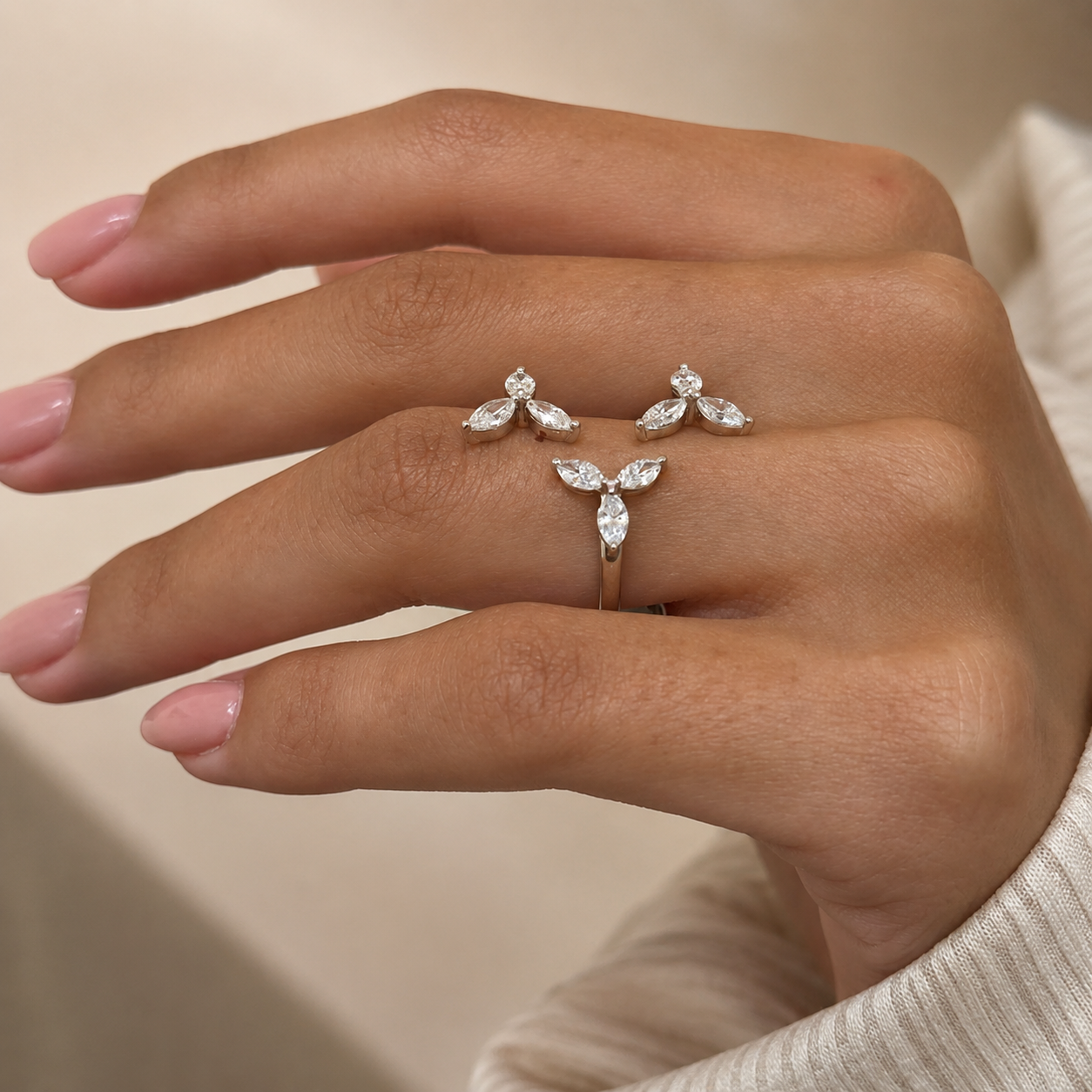 1.00 CT Lab-Grown Diamond Wrap Fashion Ring in 14K White Gold (D–F / VS1–VS2)
