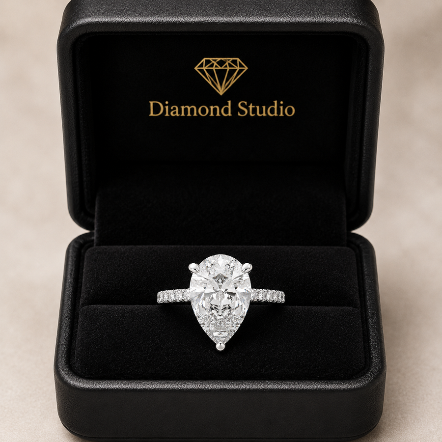 Ginevra 3.2 Carat Pear Cut Tapered Engagement Ring