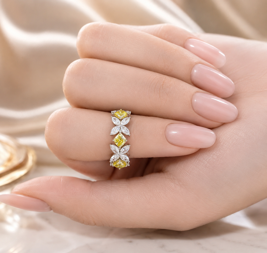5.70 CT Lab-Grown Diamond Cluster Ring in 14K Gold (D–F / VS1–VS2)