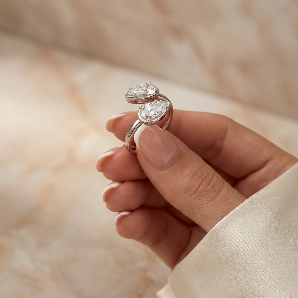 2.00 CT Toi et Moi Lab-Grown Diamond Ring in 14K Gold (D–F / VS1–VS2)