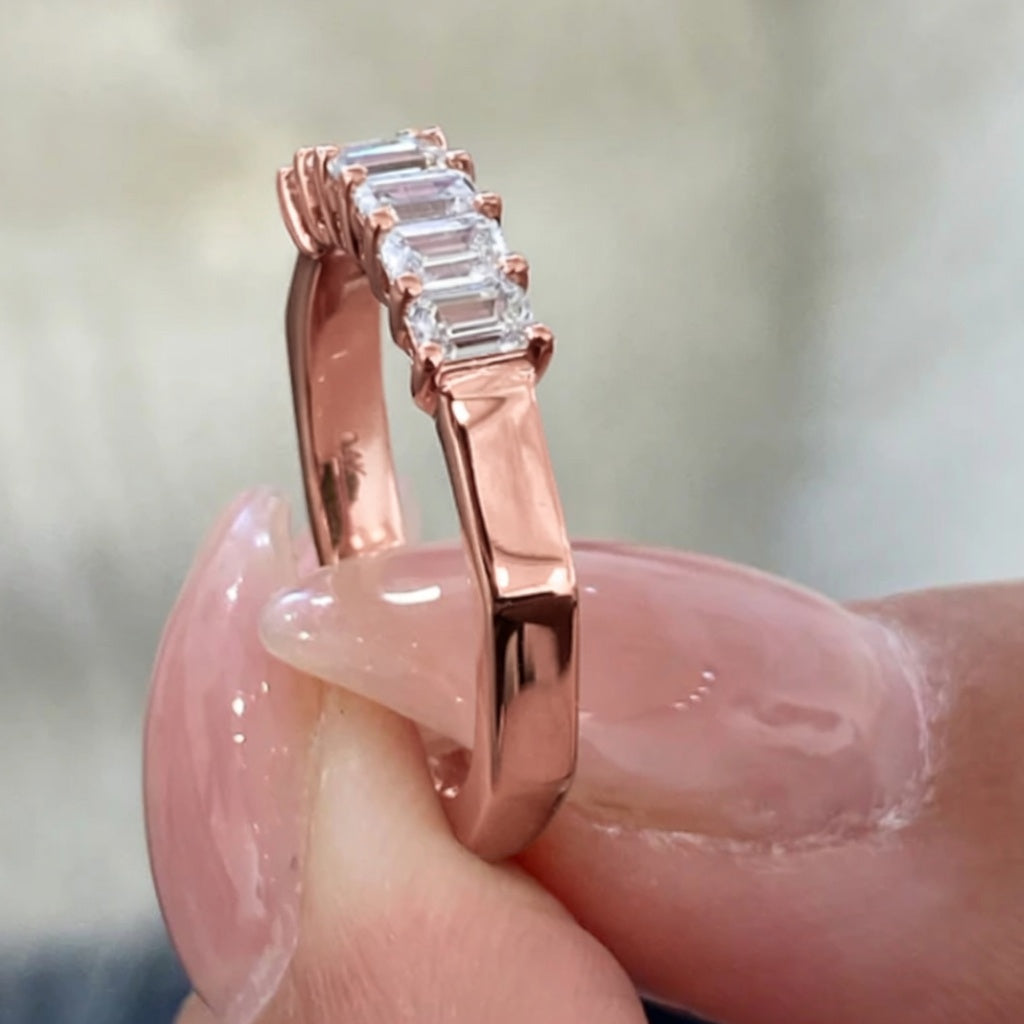 1.60 CT Lab-Grown Diamond Wedding Band Ring in 14K White Gold (D–F / VS1–VS2)
