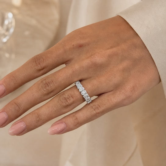 1.00 CT Lab-Grown Diamond Half Eternity Ring in 14K White Gold (D–F / VS1–VS2)