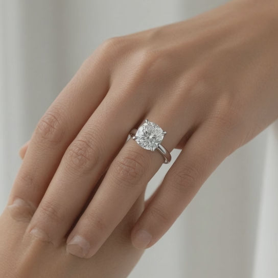 Juliana 1 Carat Oval Cut Classic Solitaire Engagement Ring