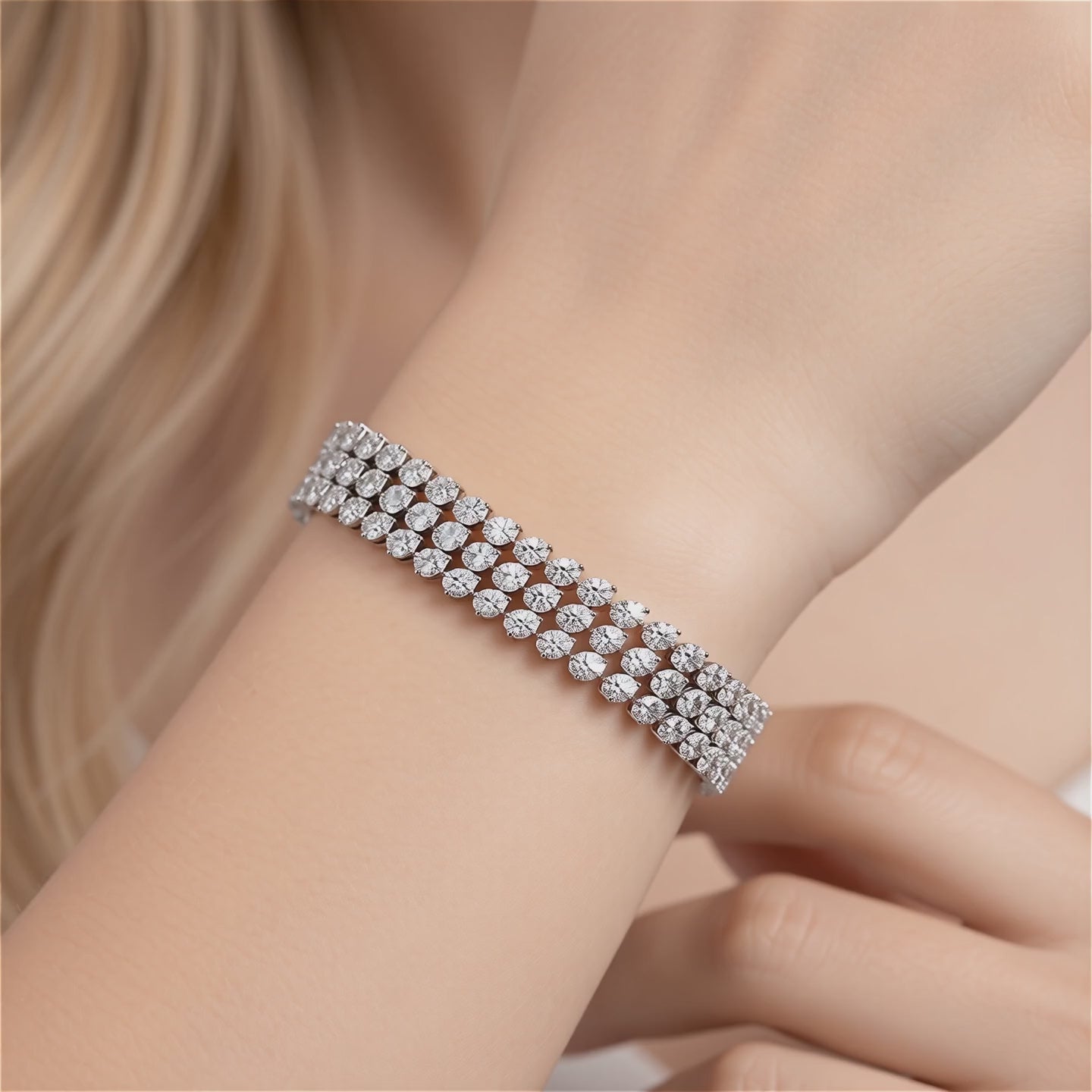 12.28 Carat Pear Cut Diamond Tennis Bracelet VS1 D F White Gold 14k