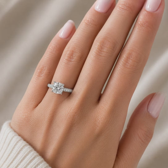 VS1 D Lab Grown Diamond Pave Round Ring
