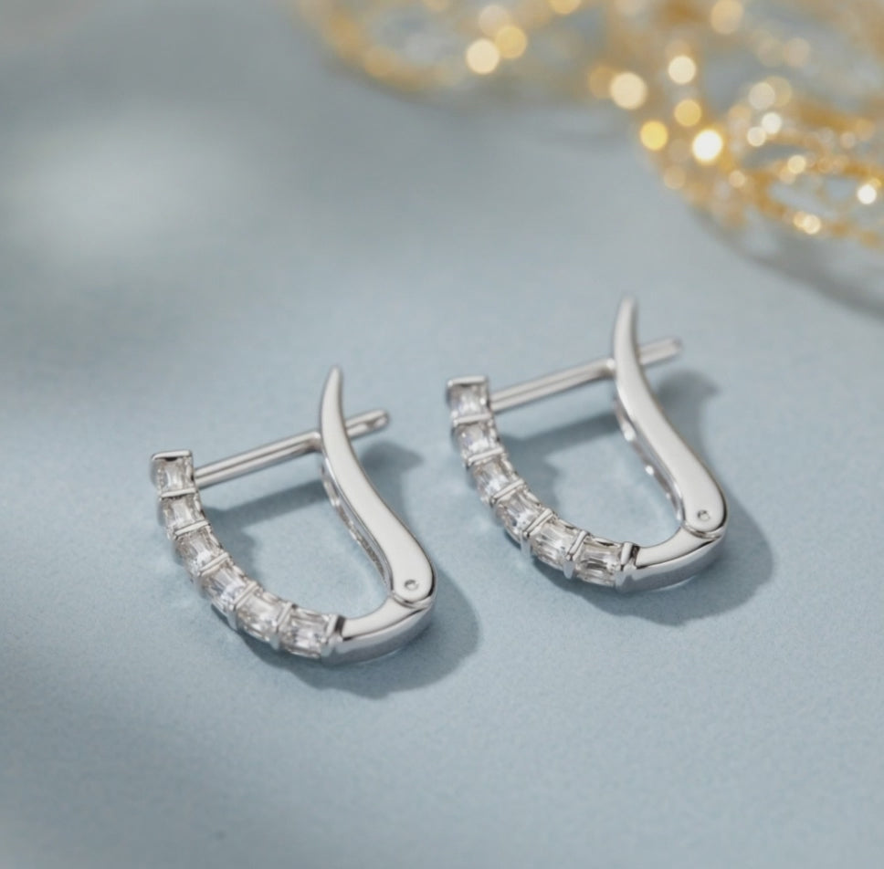 1.11 ct Round Cut Hoop Prong English Lock Diamond Earrings VS1 D White Gold 14k