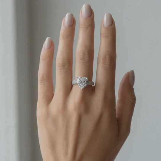 2 Carat VS1 D Lab Grown Diamond Solitaire Heart Ring