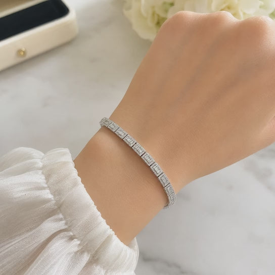 4.74 Carat Emerald Cut Diamond Tennis Bracelet VS1 D F White Gold 14k