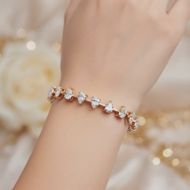 8.79 Carat Pear Cut Diamond Tennis Bracelet VS1 D F White Gold 14k